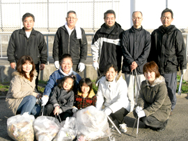 国道309号線三宅西3丁目付近の清掃